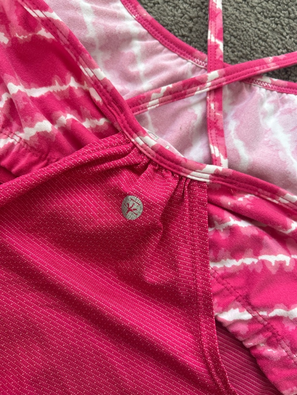 Soybu Hot Pink Tie-Dye Strappy Back Workout Tank Built-In Bra Yoga Size S - Picture 7 of 11